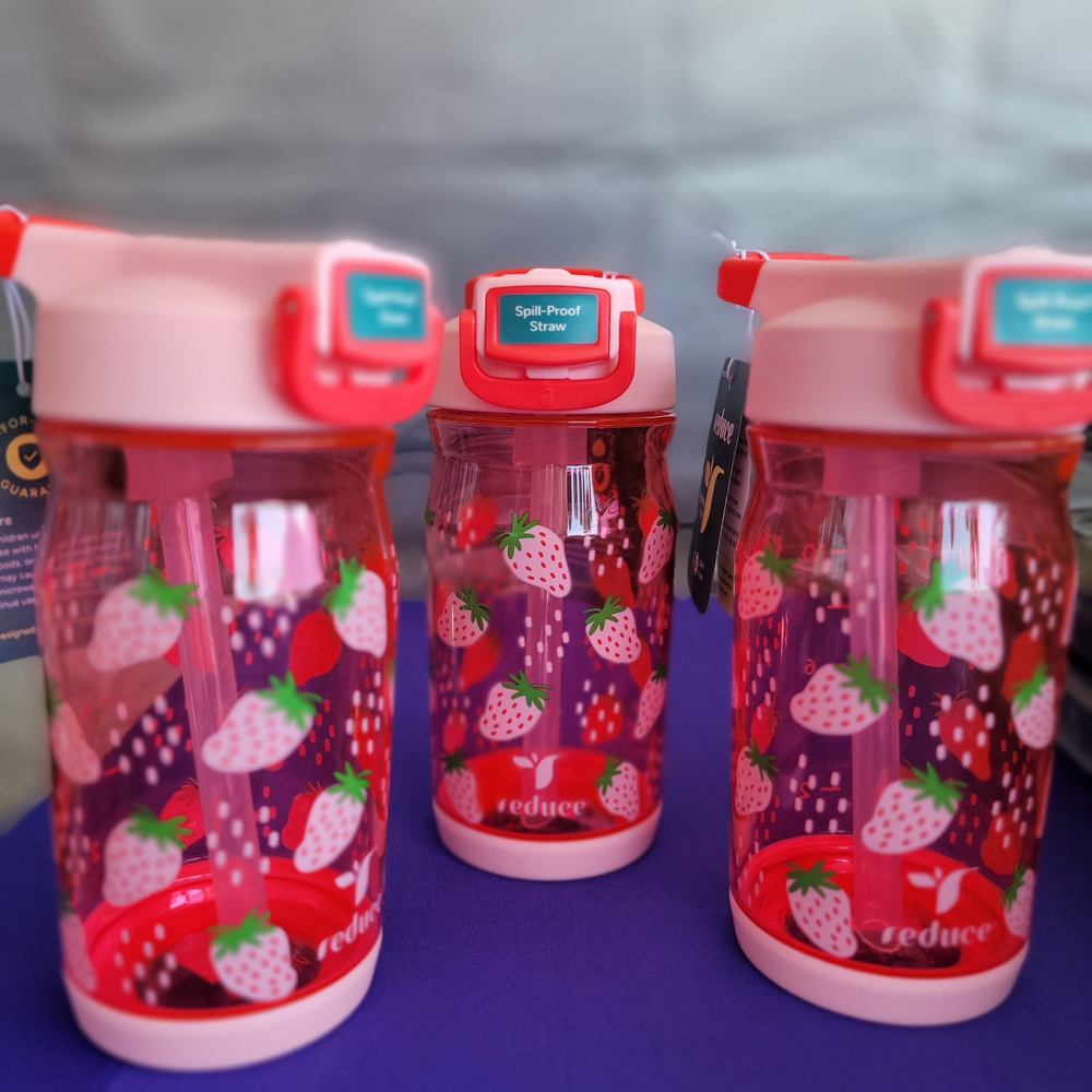 🍓 Strawberry Print Water Bottle – Cute Spill-Proof Straw 16oz Bundle Of 3